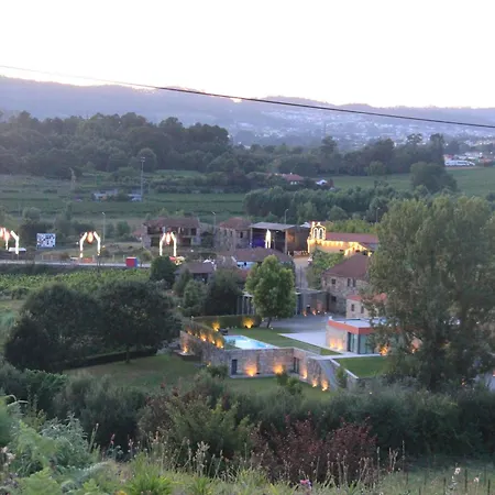Porto - - Quinta De Santiago Casa de Férias Penafiel